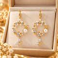 Pendientes Florales Dorados con Perlas
